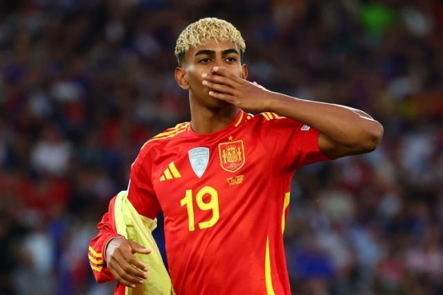 【早报】这下曼联的天是真亮了！