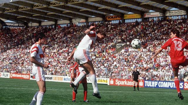 1676899434154060694.jpg 开云体验-三强同分且只领先第6名5分,谁还敢说德甲无聊?!